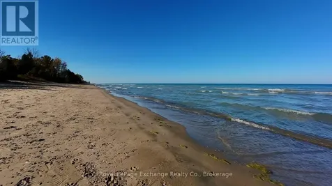40 Vozka Drive Huron-kinloss ON N2Z 0B3