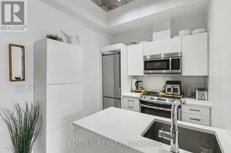 224 Lyon Street North Ottawa ON K1R 5V9