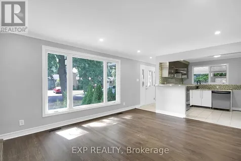 2247 Miramichi Street Ottawa ON K2C 0Z1