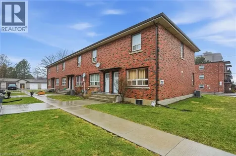 424 East 42nd Street Hamilton ON L8T 3A9