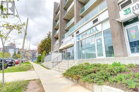 62 Balsam Street Waterloo ON N2L 3H2