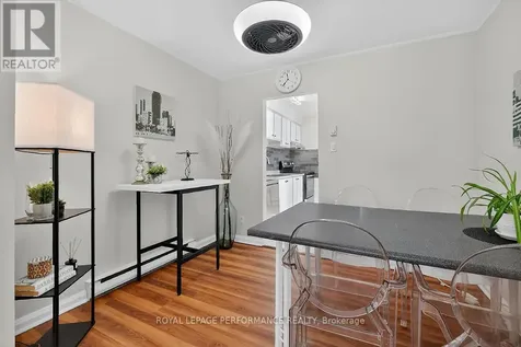 42 Compata Way Ottawa ON K1B 4W9