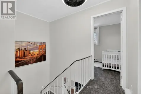 42 Compata Way Ottawa ON K1B 4W9