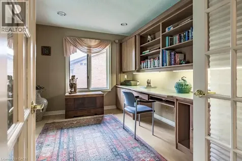 223 Briar Hill Crescent Ancaster ON L9G 3M9