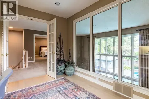 223 Briar Hill Crescent Ancaster ON L9G 3M9