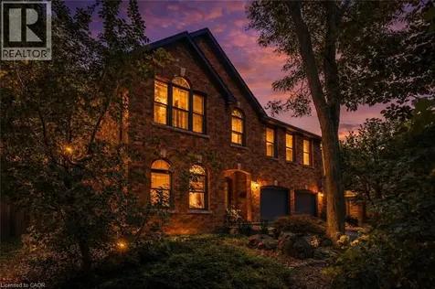 223 Briar Hill Crescent Ancaster ON L9G 3M9