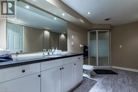 223 Briar Hill Crescent Ancaster ON L9G 3M9