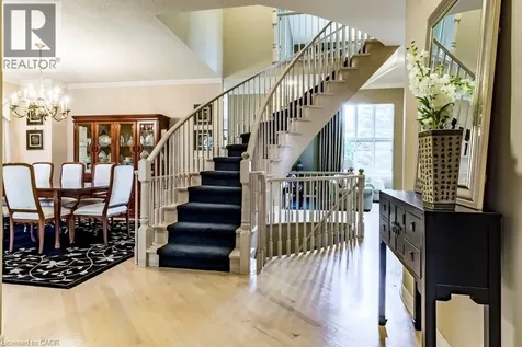 223 Briar Hill Crescent Ancaster ON L9G 3M9