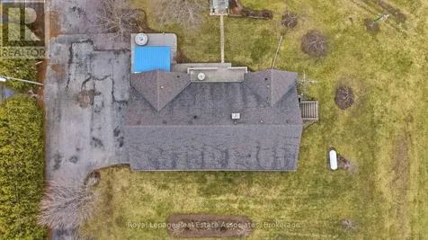 1137 Ridge Road Hamilton ON L8J 2X5