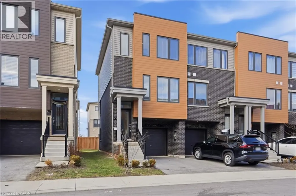 32 Radison Lane Hamilton ON L8H 0B5