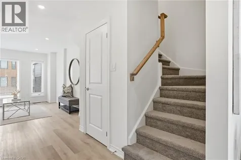 32 Radison Lane Hamilton ON L8H 0B5