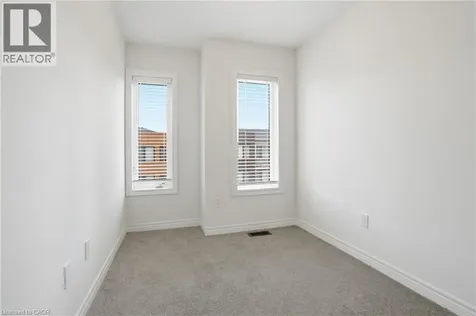 32 Radison Lane Hamilton ON L8H 0B5