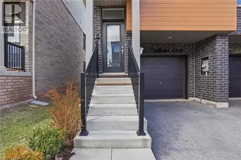 32 Radison Lane Hamilton ON L8H 0B5