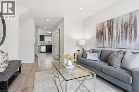 32 Radison Lane Hamilton ON L8H 0B5
