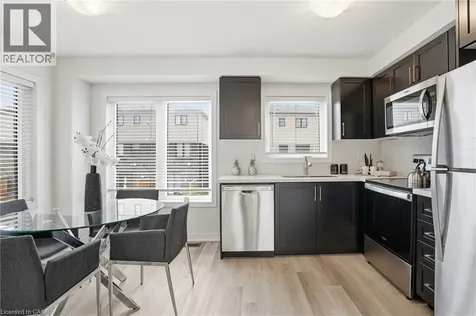 32 Radison Lane Hamilton ON L8H 0B5