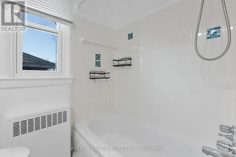 149 Marquette Avenue Ottawa ON K1L 5J7