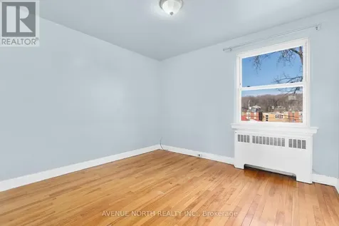 149 Marquette Avenue Ottawa ON K1L 5J7