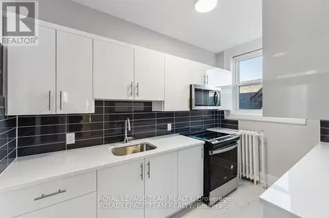 407 Elgin Street Ottawa ON K2P 1N2