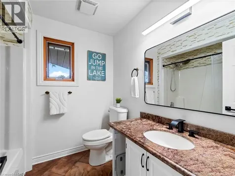 49 Gill Road Grand Bend ON N0M 1T0