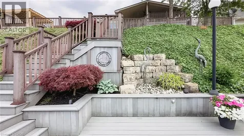 49 Gill Road Grand Bend ON N0M 1T0