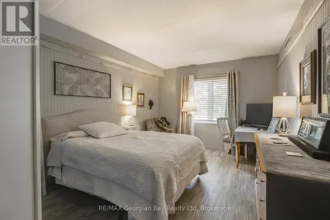 11 Beck Boulevard Penetanguishene ON L9M 2G1