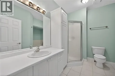 76 Abbotsford Trail Glanbrook ON L9B 0A4