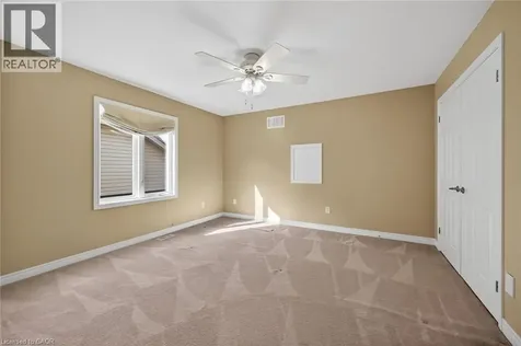 76 Abbotsford Trail Glanbrook ON L9B 0A4