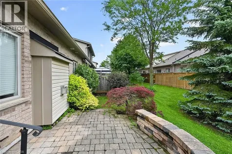 76 Abbotsford Trail Glanbrook ON L9B 0A4