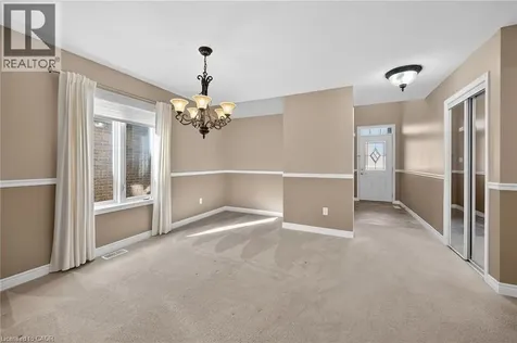 76 Abbotsford Trail Glanbrook ON L9B 0A4