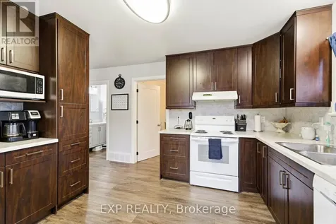229 Fourth Street West Cornwall ON K6J 2R9