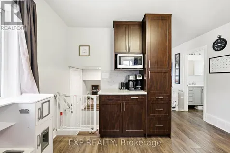 229 Fourth Street West Cornwall ON K6J 2R9