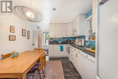 327 Richelieu Avenue Ottawa ON K1L 6J8