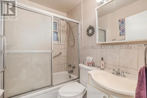 327 Richelieu Avenue Ottawa ON K1L 6J8