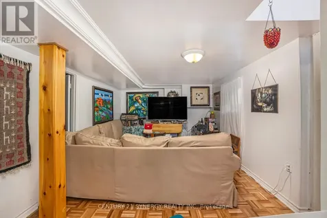 327 Richelieu Avenue Ottawa ON K1L 6J8