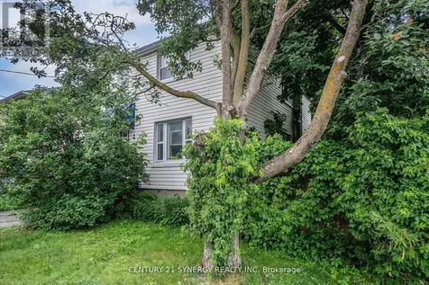 327 Richelieu Avenue Ottawa ON K1L 6J8