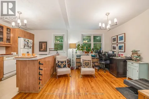 327 Richelieu Avenue Ottawa ON K1L 6J8