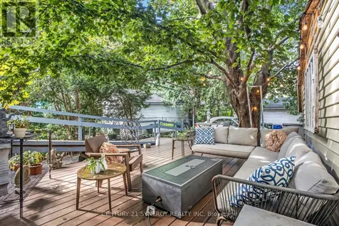 327 Richelieu Avenue Ottawa ON K1L 6J8