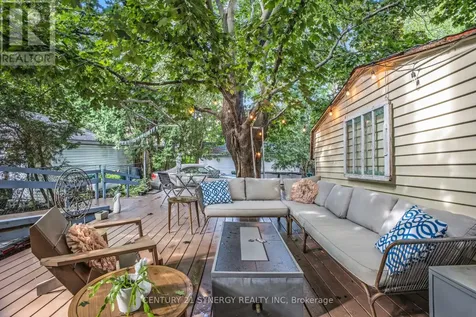 327 Richelieu Avenue Ottawa ON K1L 6J8