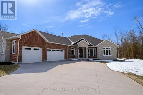 12 Sunset Place Huron-kinloss ON N2Z 0G6