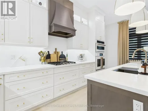12 Sunset Place Huron-kinloss ON N2Z 0G6