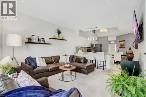 6 Kopperfield Lane Hamilton ON L0R 1W0