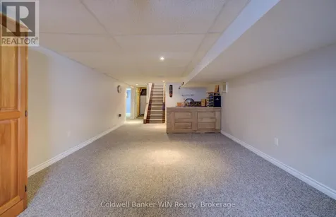 29 John Street West Minto ON N0G 1M0