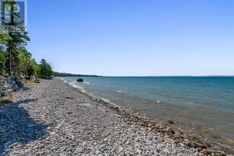 1936 Tiny Beaches Road South Tiny ON L0L 1P0