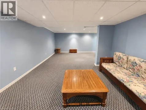 122 Bunting Road St. Catharines ON L2P 3X7