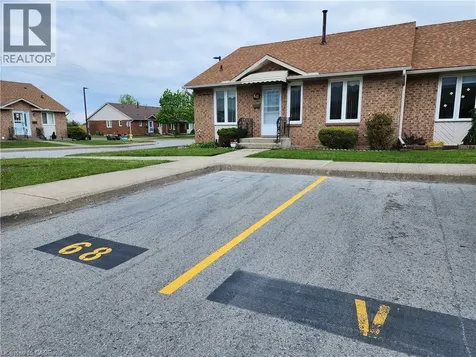 122 Bunting Road St. Catharines ON L2P 3X7
