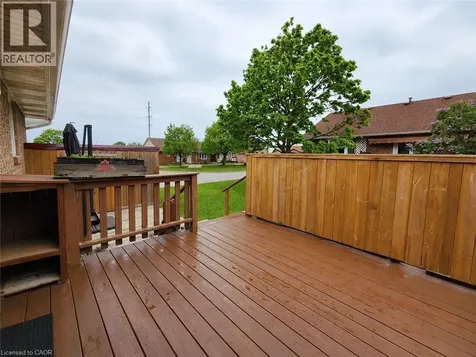 122 Bunting Road St. Catharines ON L2P 3X7