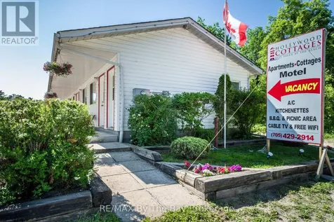 169 Mosley Street Wasaga Beach ON L9Z 2K1