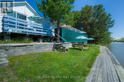 169 Mosley Street Wasaga Beach ON L9Z 2K1