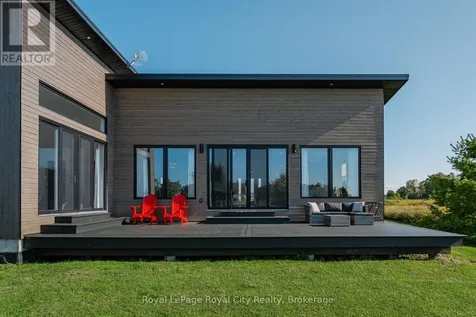 103 Ugovsek Crescent Meaford ON N0H 1B0