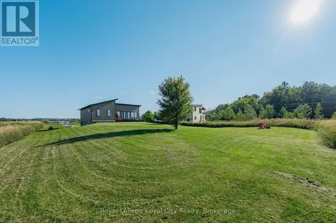 103 Ugovsek Crescent Meaford ON N0H 1B0